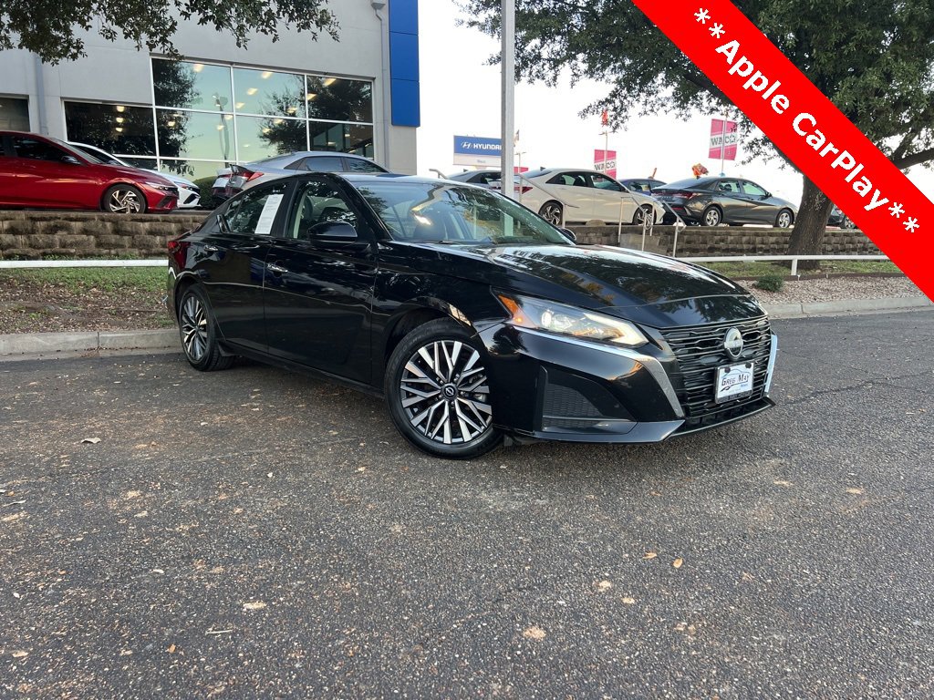 Used 2023 Nissan Altima 2.5 SV