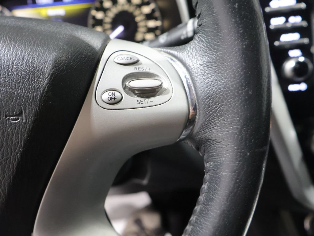 Used 2018 Nissan Murano SV AWD/4WD image 33