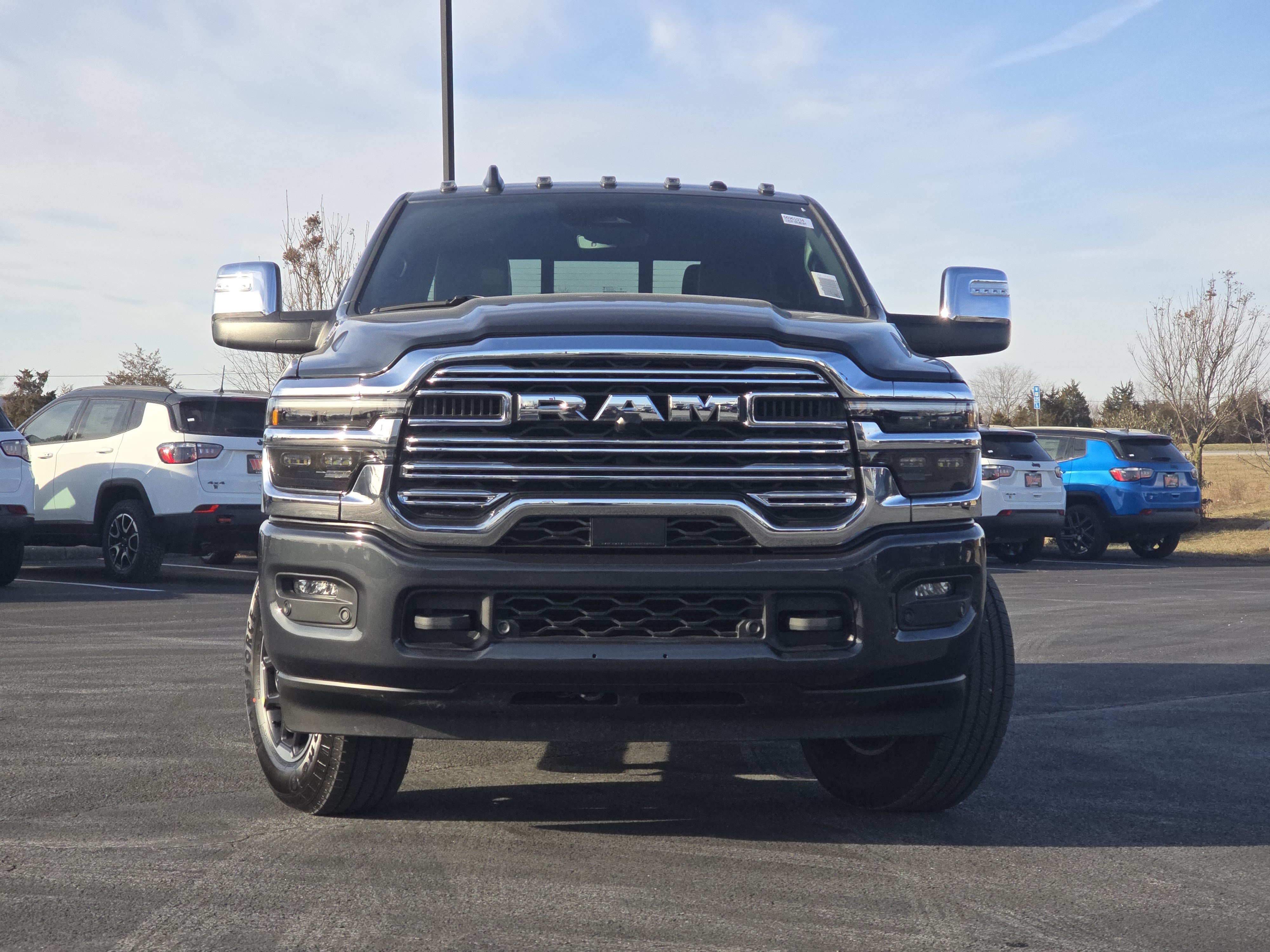 New 2026 RAM 2500 Laramie AWD/4WD image 13