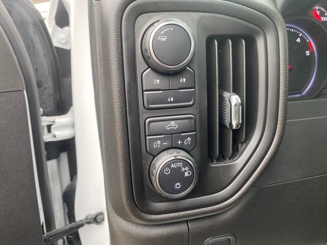 Used 2025 Chevrolet Silverado 2500 W/T AWD/4WD image 37