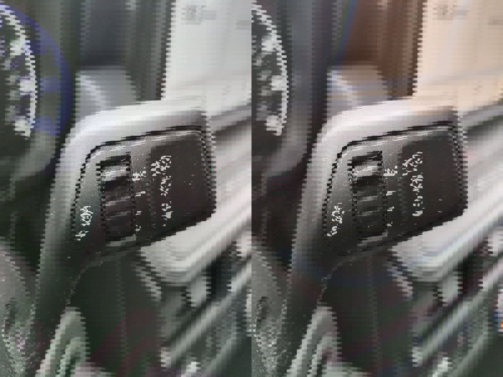 Used 2022 Ford Maverick XL w/ Equipment Group 100A Standard image 25