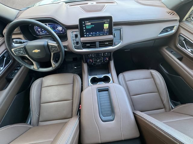 Used 2024 Chevrolet Suburban High Country AWD/4WD image 20