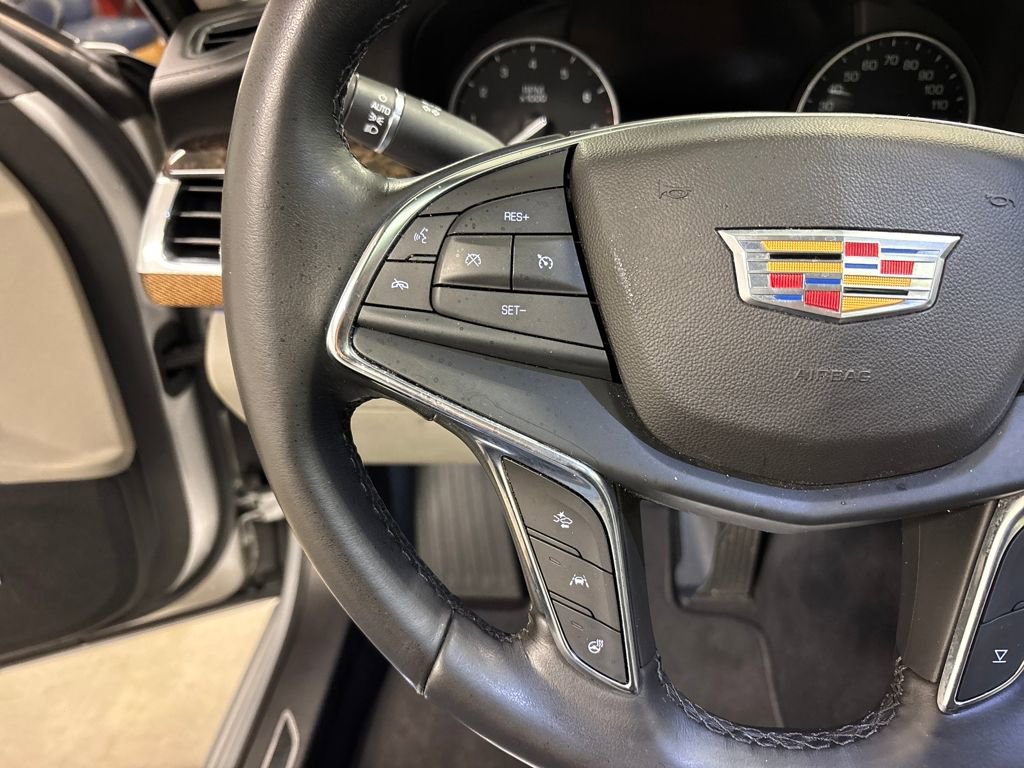 Used 2018 Cadillac CT6 Luxury image 33