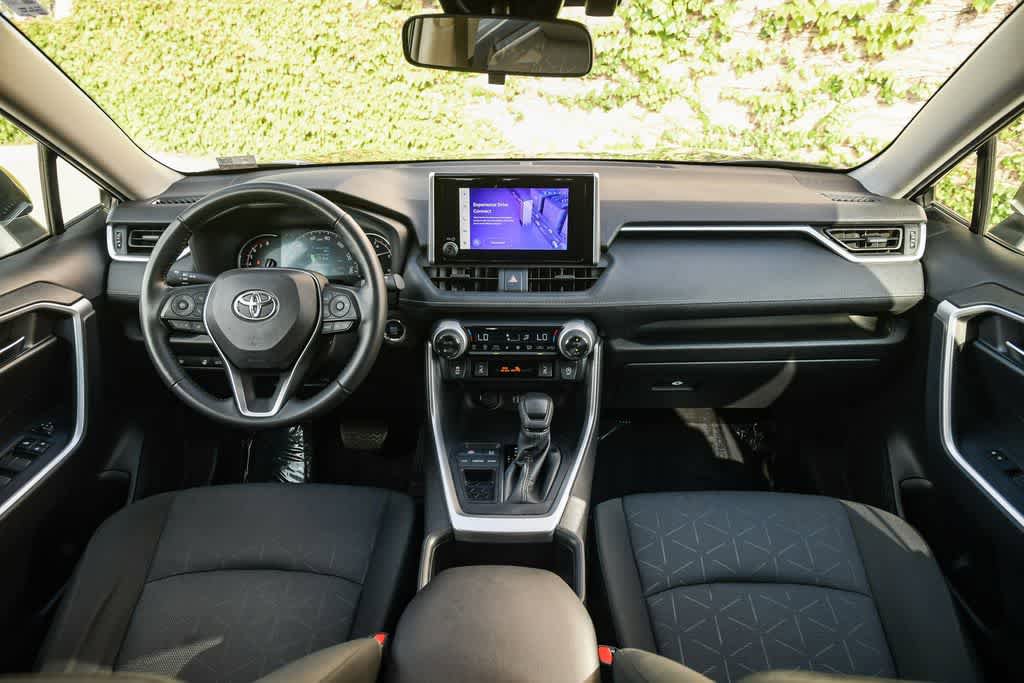 Used 2023 Toyota RAV4 XLE w/ Convenience Package FWD image 14