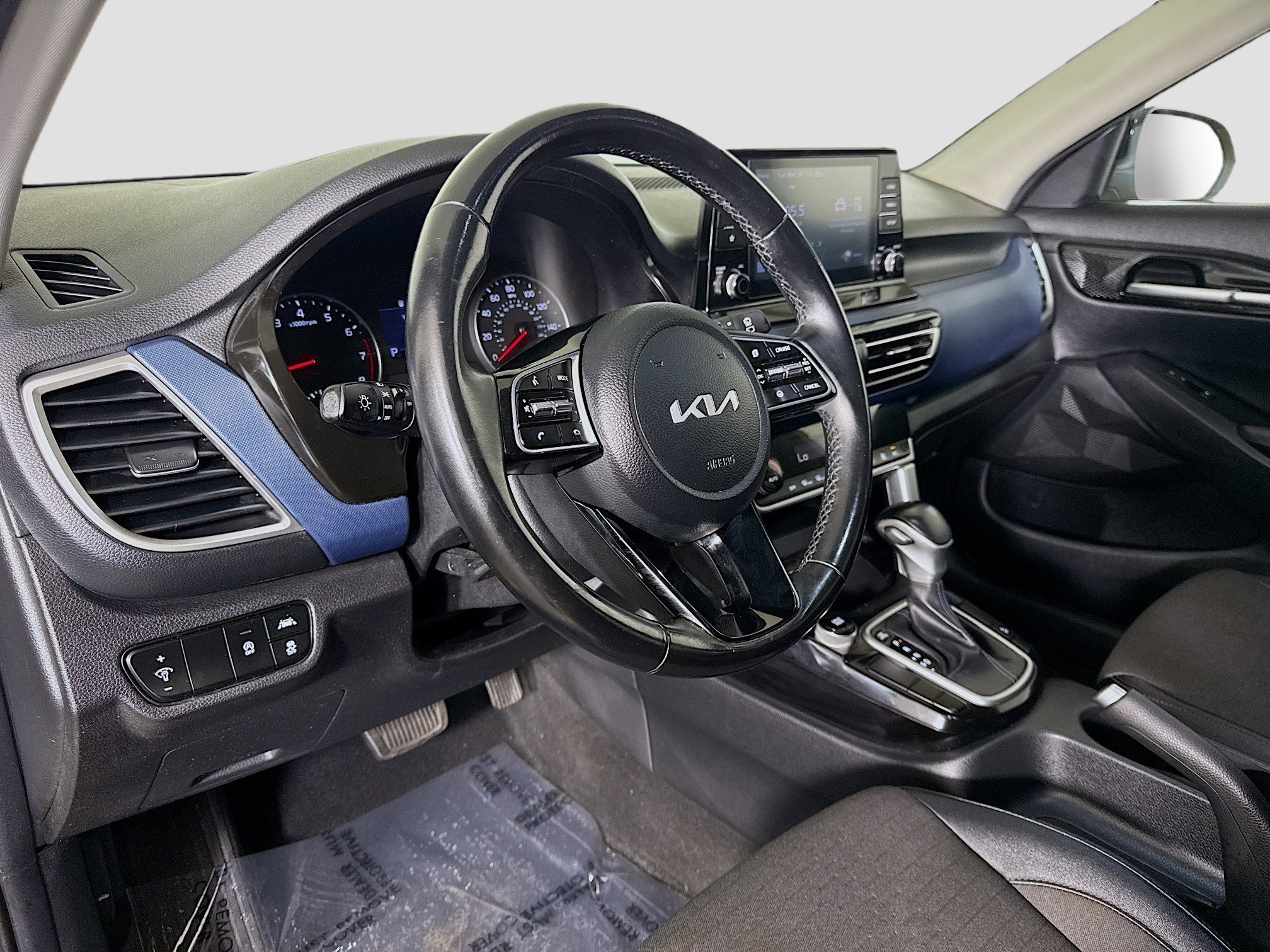 Used 2023 Kia Seltos S FWD image 23
