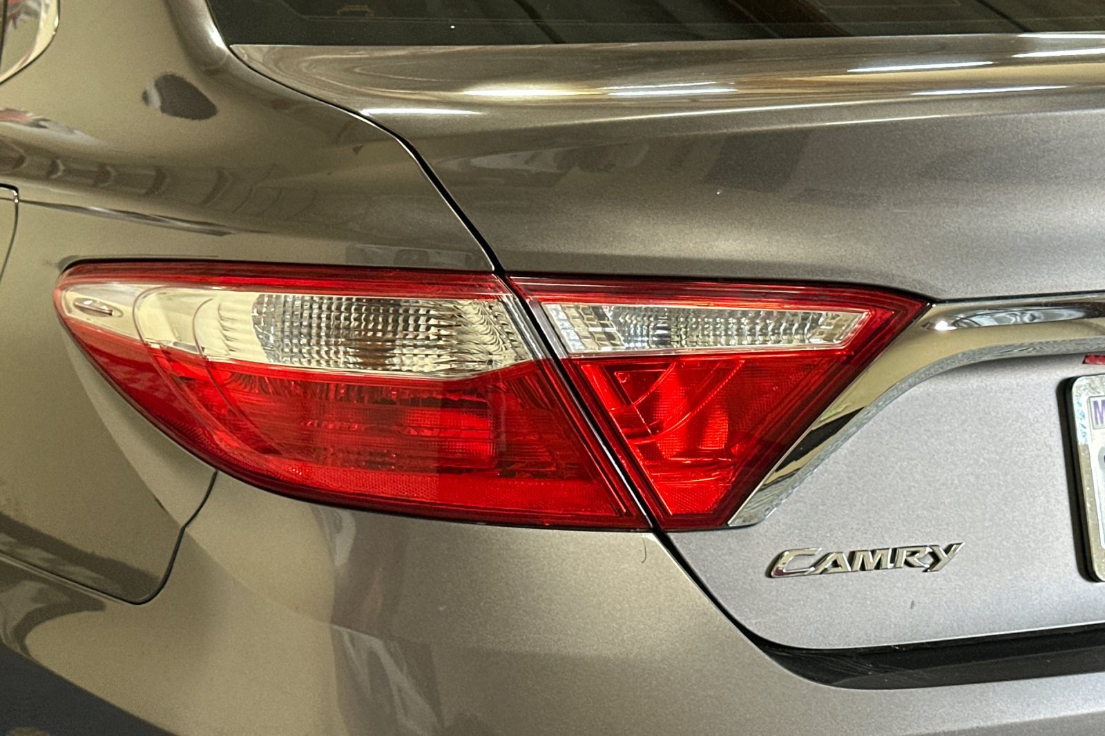 Used 2017 Toyota Camry LE FWD image 42
