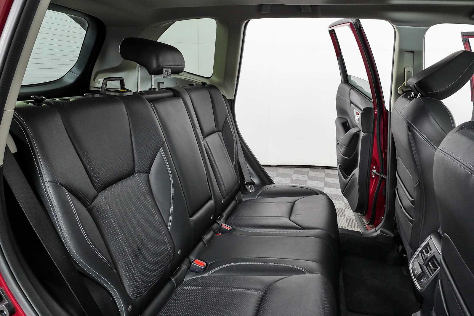 Used 2020 Subaru Forester Touring AWD/4WD image 21
