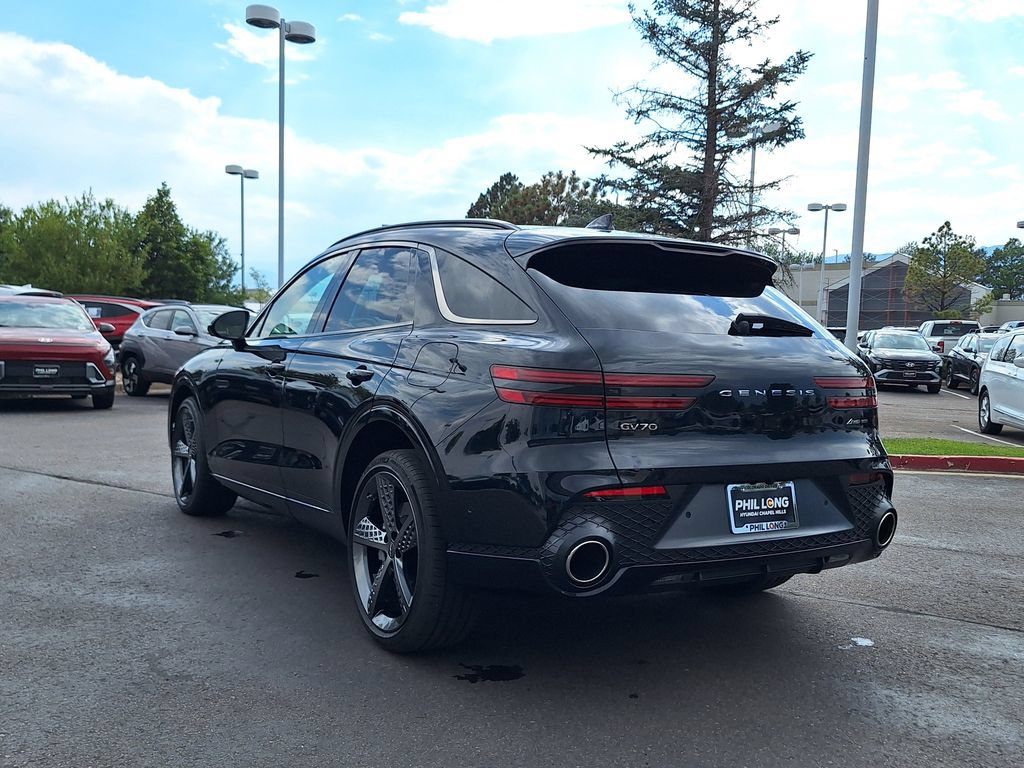Used 2022 Genesis GV70 3.5T Sport w/ Sport Prestige Package AWD/4WD image 5