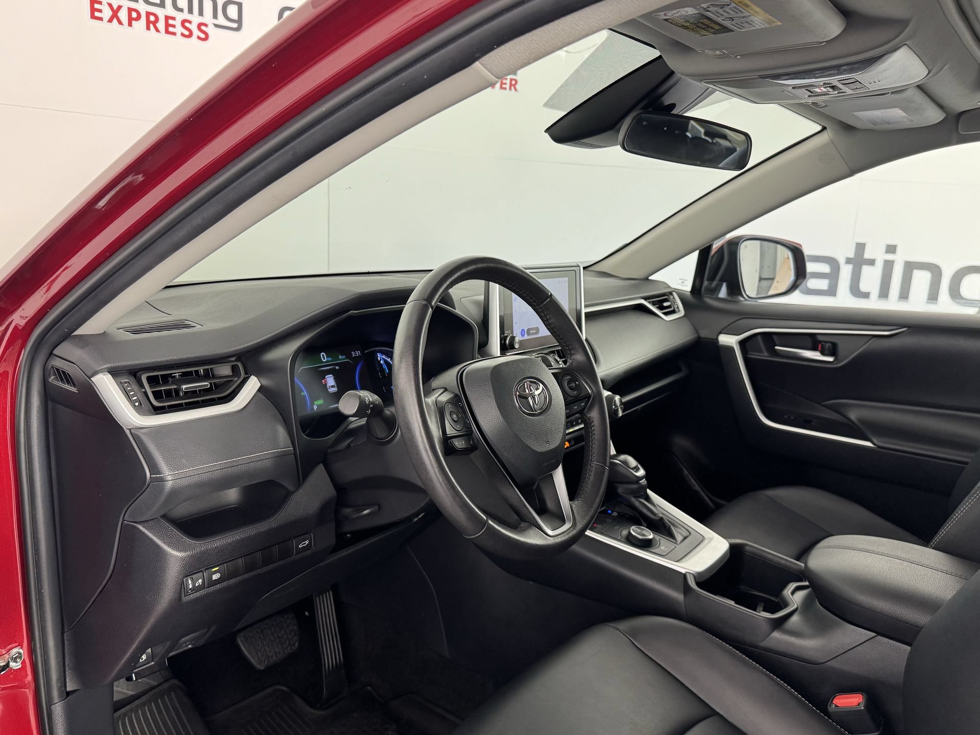 Certified 2024 Toyota RAV4 XLE Premium AWD/4WD image 15