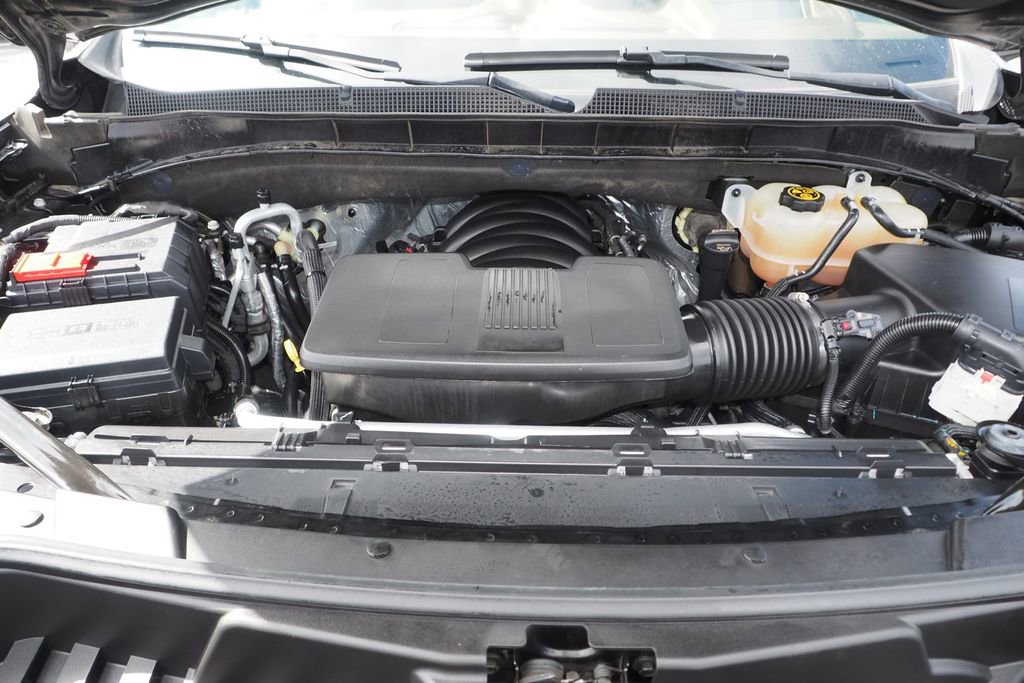 Used 2022 Chevrolet Suburban High Country w/ Premium Package 2 image 12