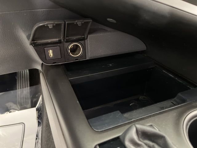 Used 2023 Toyota Camry XSE image 28