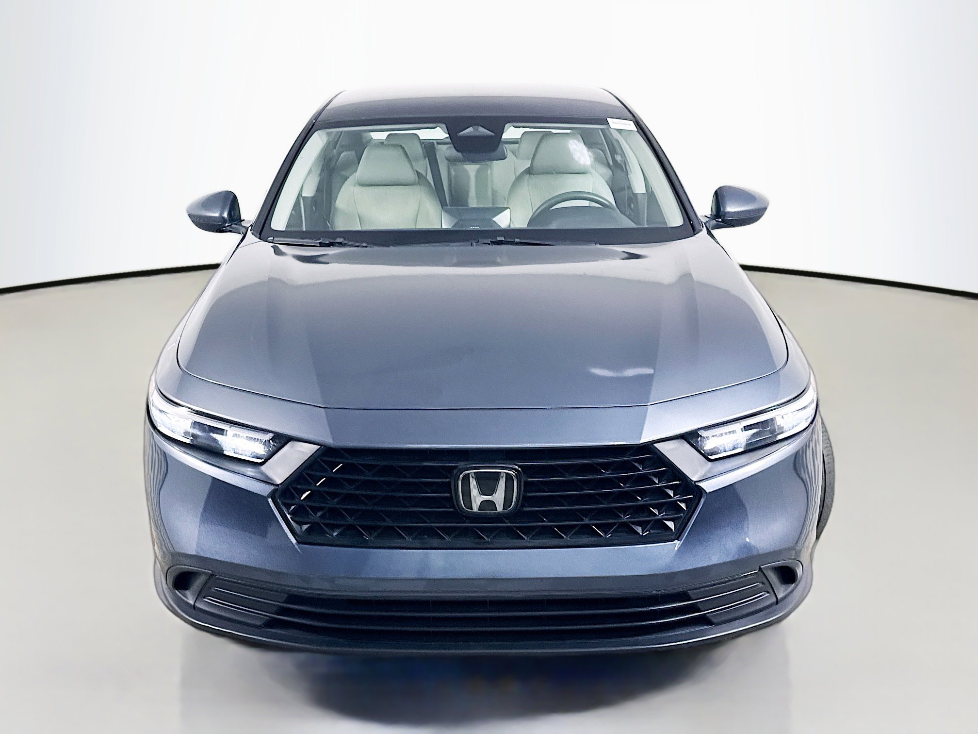 Used 2023 Honda Accord LX image 2