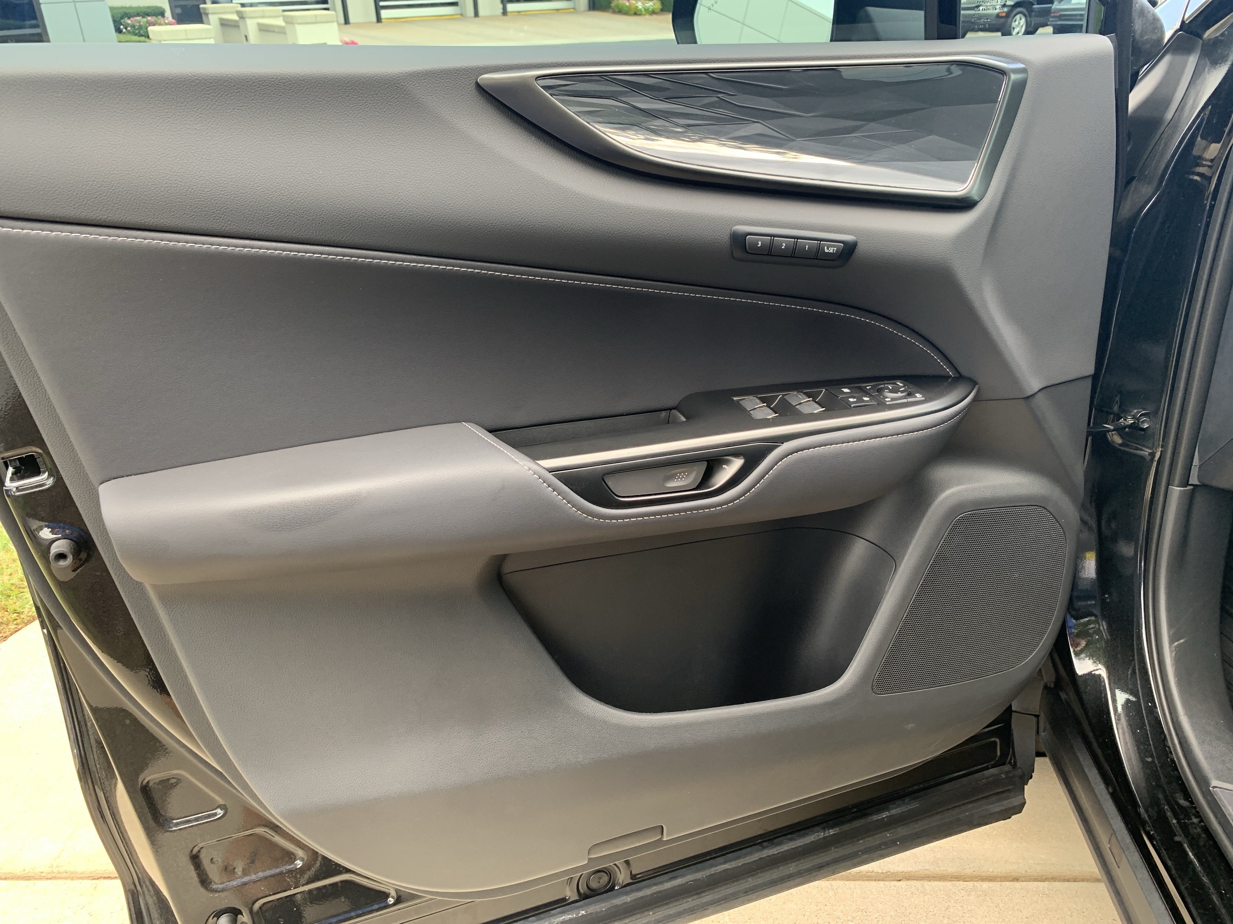 Certified 2025 Lexus NX 250 FWD w/ Accessory Package (2T) image 14