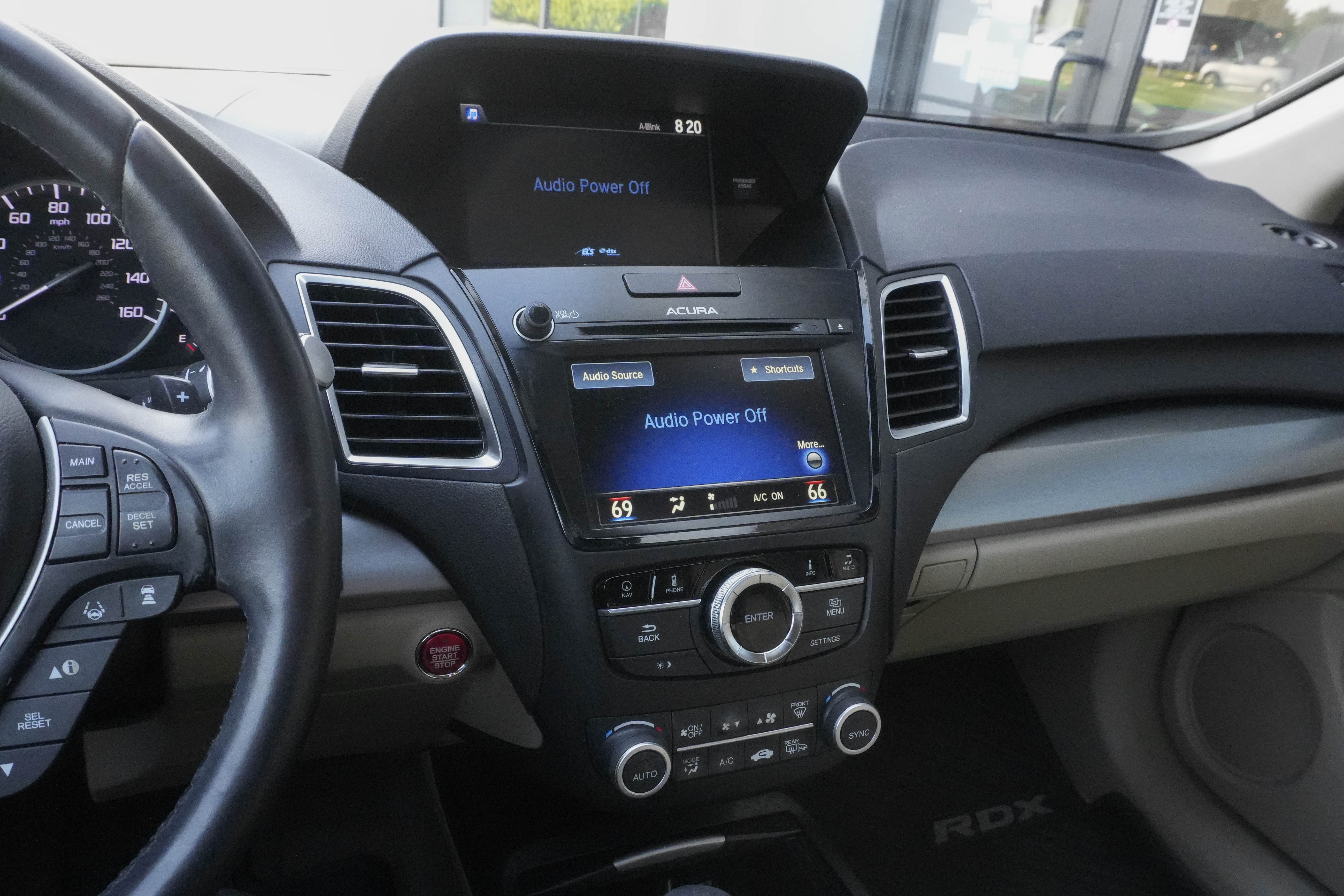 Used 2017 Acura RDX w/ Advance Package FWD image 19