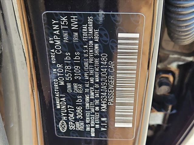 Used 2018 Genesis G90 3.3T Premium image 26