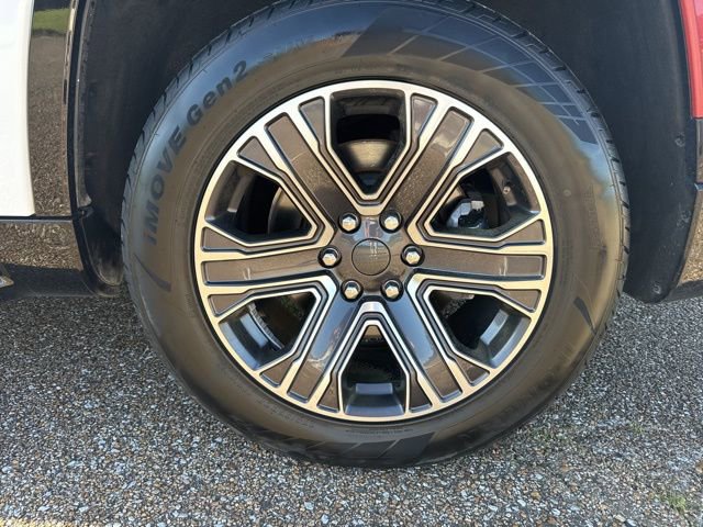 Used 2024 Jeep Wagoneer Series II w/ Flexible Seating Group image 9