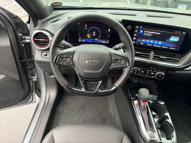 Certified 2024 Chevrolet Trax RS w/ Driver Confidence Package FWD image 13