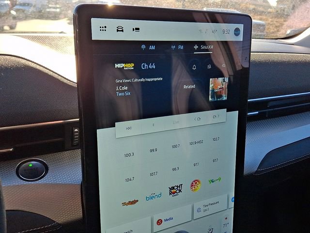 Certified 2022 Ford Mustang Mach-E Premium image 18