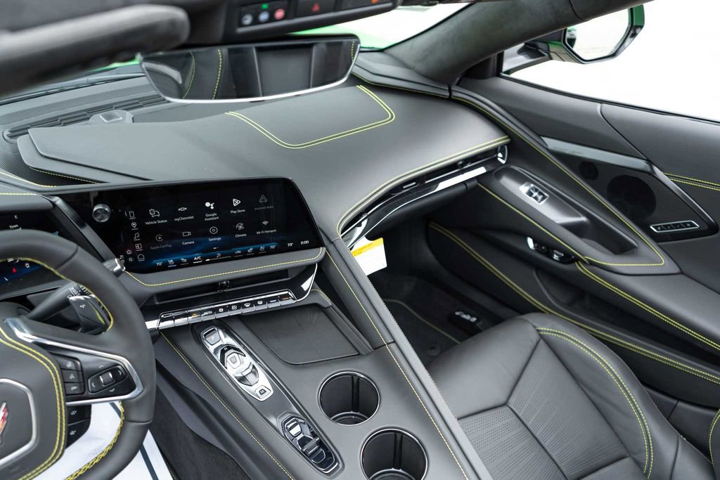 New 2026 Chevrolet Corvette Stingray Premium Conv w/ Z51 Performance Package RWD image 29