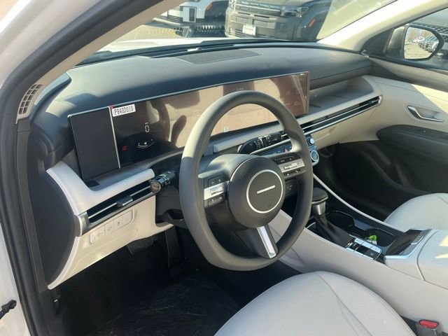 New 2025 Hyundai Tucson SEL image 18