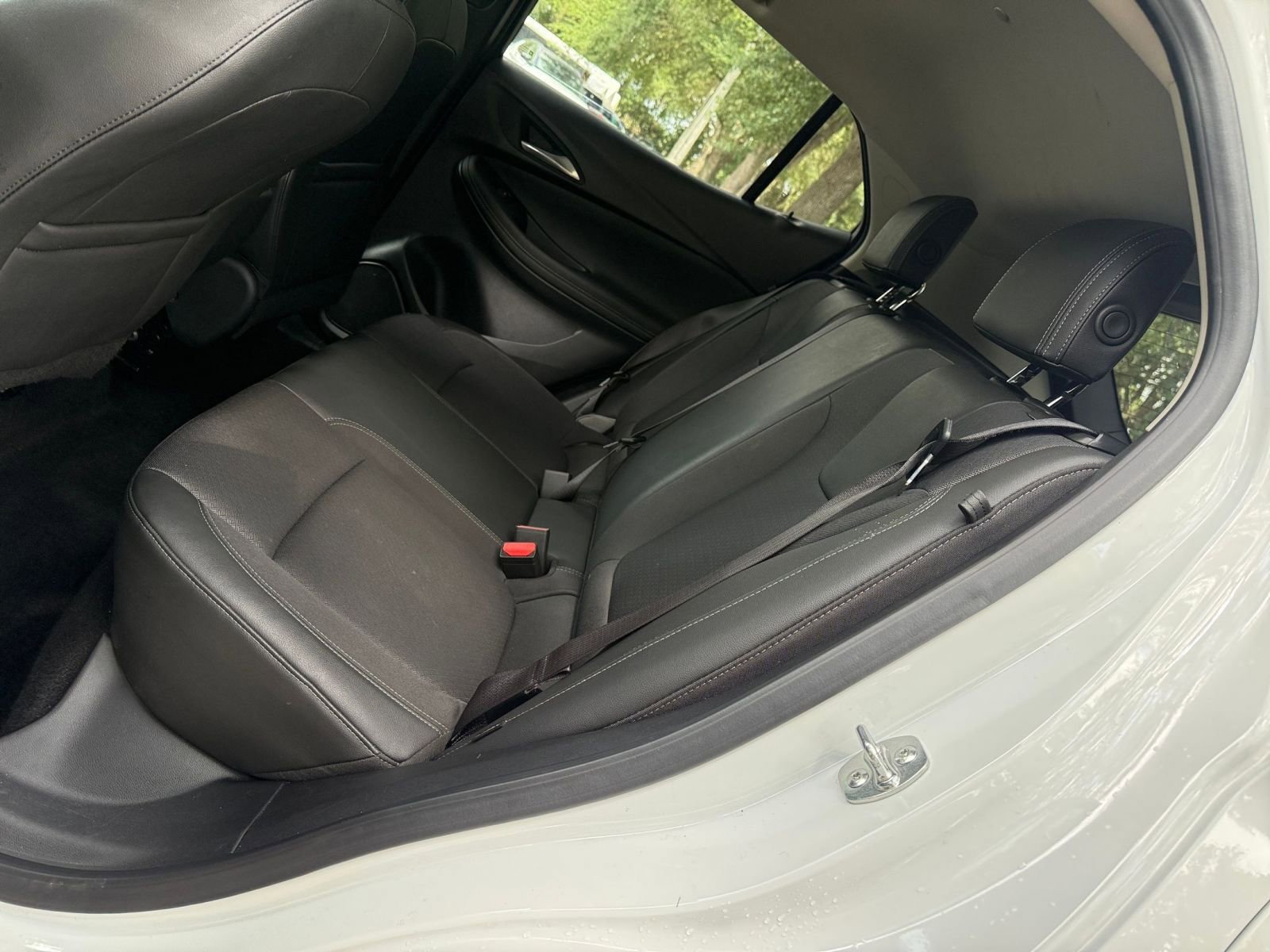 Used 2025 Buick Encore GX Preferred FWD image 23