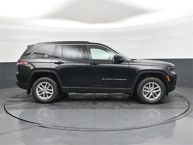 New 2025 Jeep Grand Cherokee Laredo X w/ Luxury Tech Group I image 2