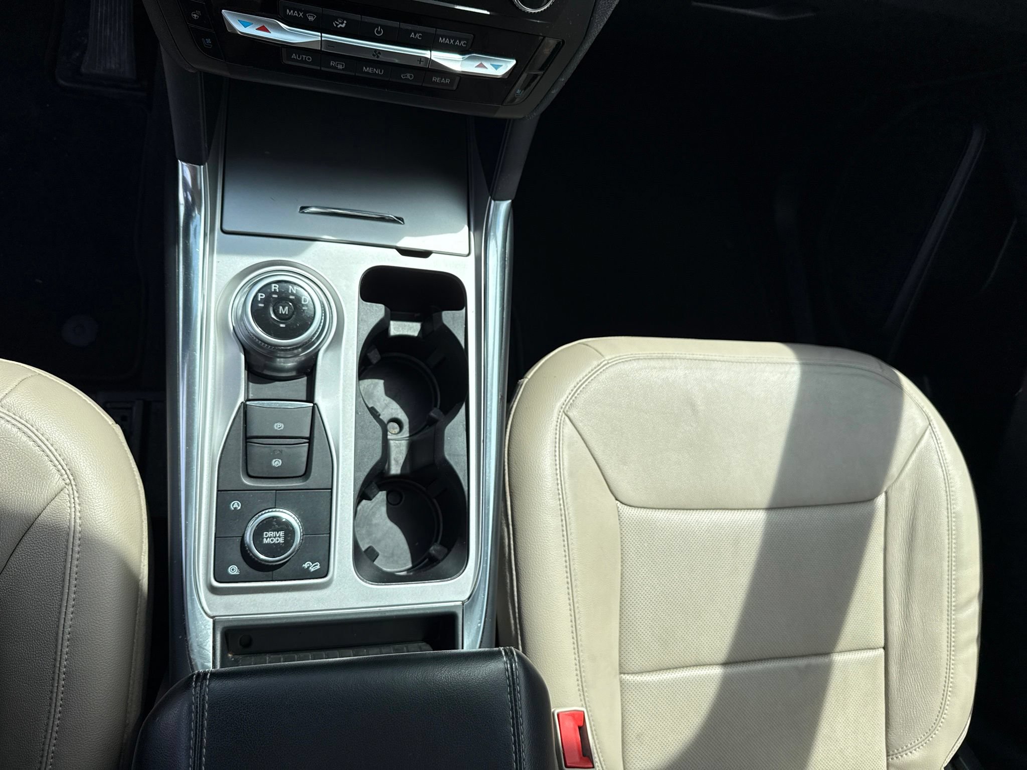 Used 2020 Ford Explorer Limited AWD/4WD image 20