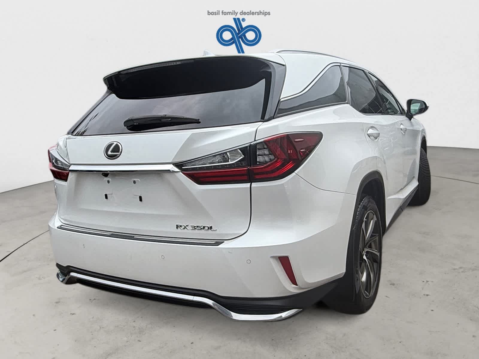 Used 2019 Lexus RX 350L Luxury w/ Accessory Package AWD/4WD image 6