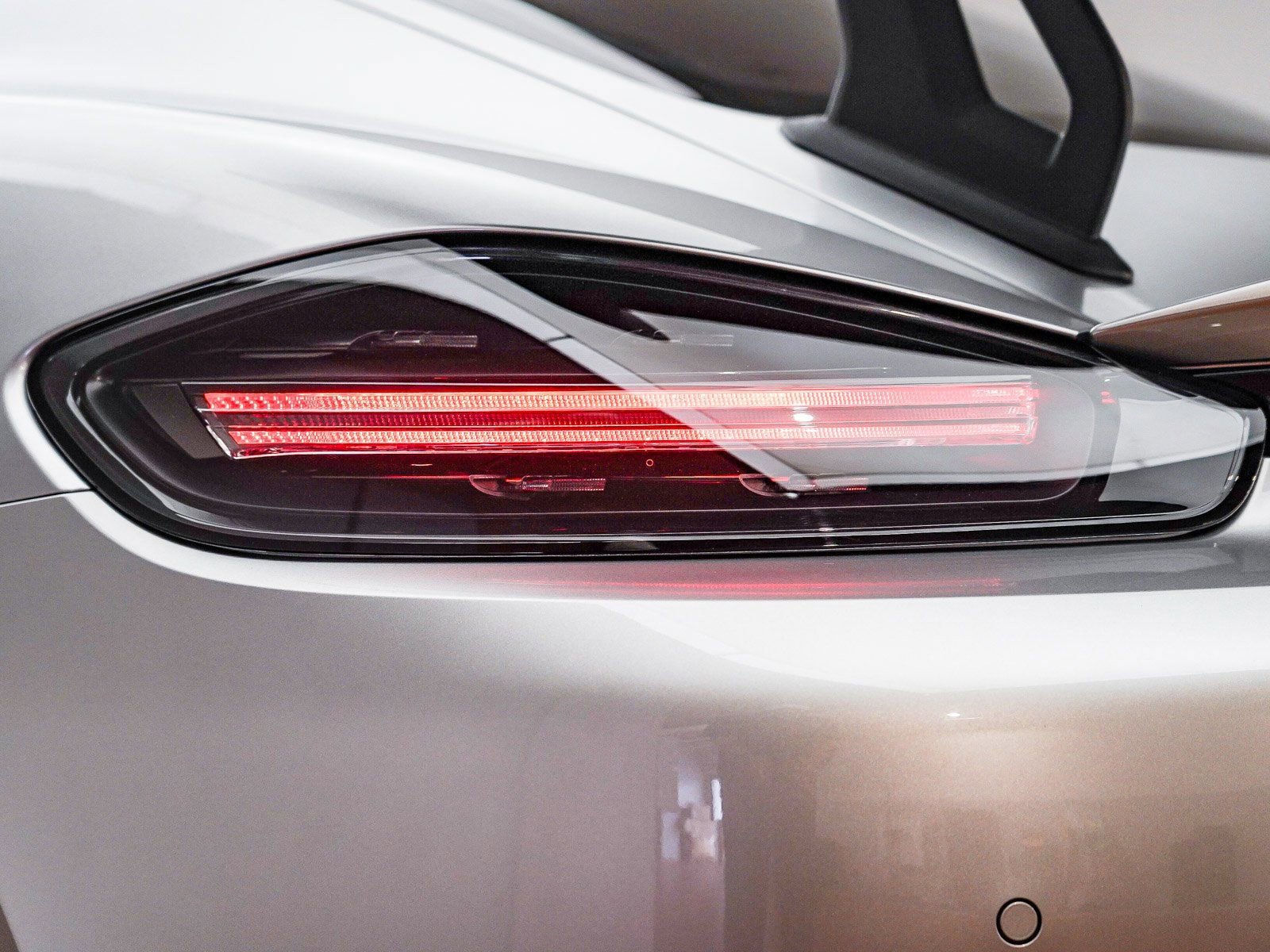 Used 2025 Porsche 718 Cayman GT4 RS image 15