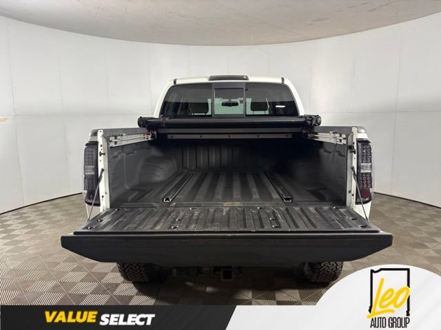 Used 2016 Nissan Frontier SV w/ SV Value Truck Package AWD/4WD image 20
