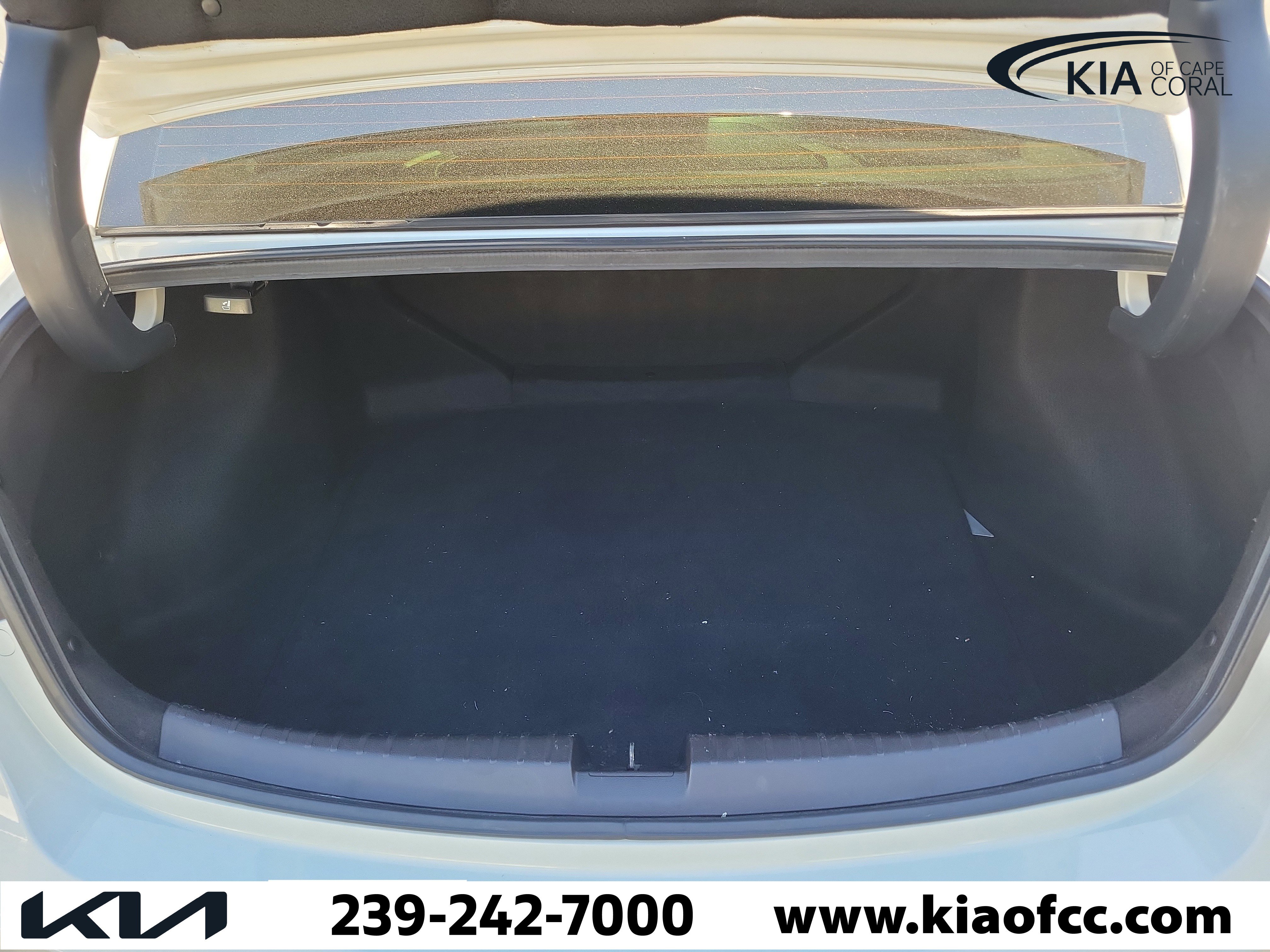 Used 2019 Acura ILX FWD image 10