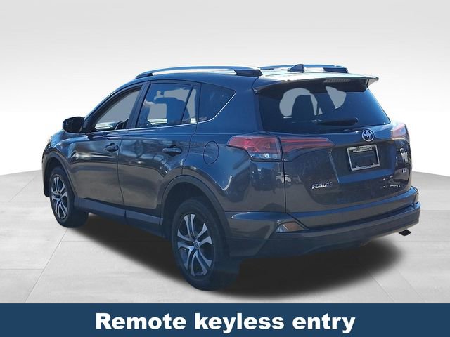 Used 2016 Toyota RAV4 LE image 5