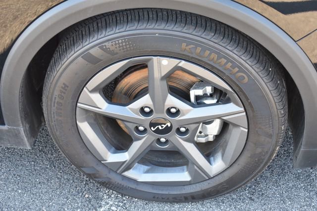 New 2025 Kia K4 image 12