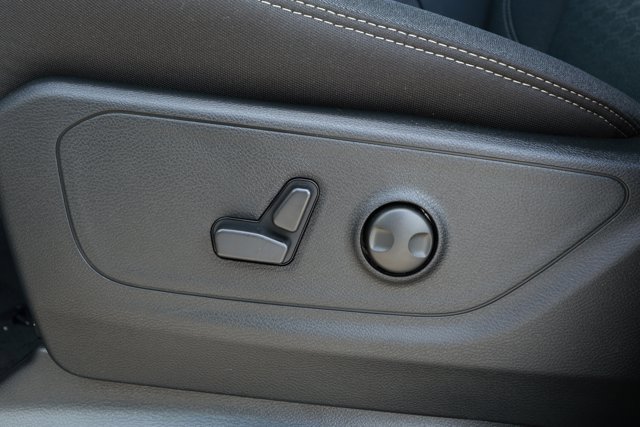 New 2026 RAM 1500 Big Horn w/ Night Edition image 23