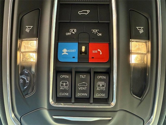 New 2025 Jeep Wagoneer L Series III image 29