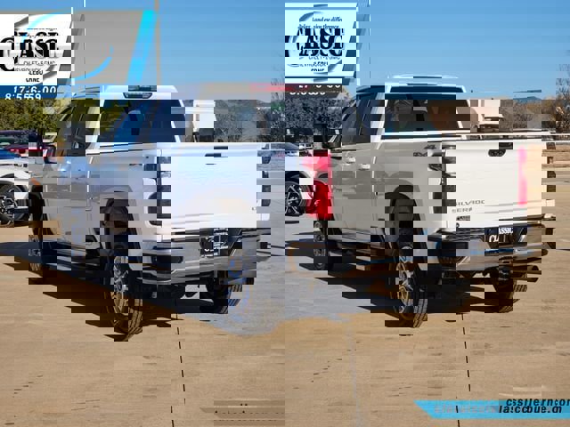 Used 2025 Chevrolet Silverado 2500 LT w/ Convenience Package image 19