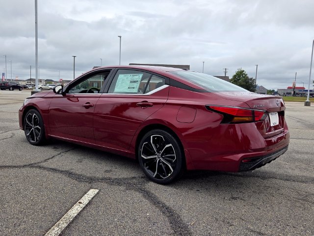 New 2026 Nissan Altima 2.5 SR FWD image 9