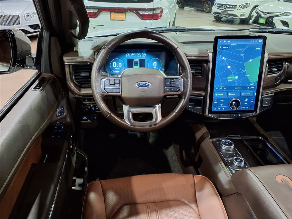 Used 2022 Ford Expedition King Ranch image 7