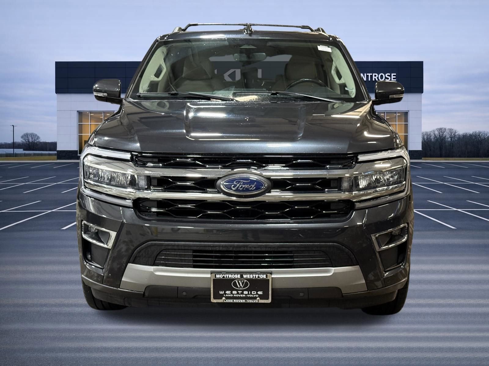Used 2024 Ford Expedition Limited AWD/4WD image 8