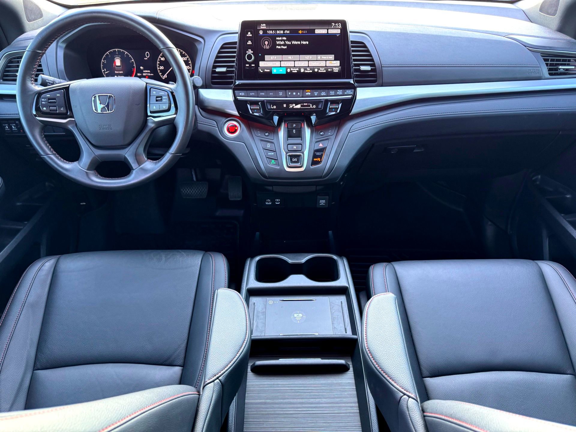 Used 2025 Honda Odyssey Sport-L image 23