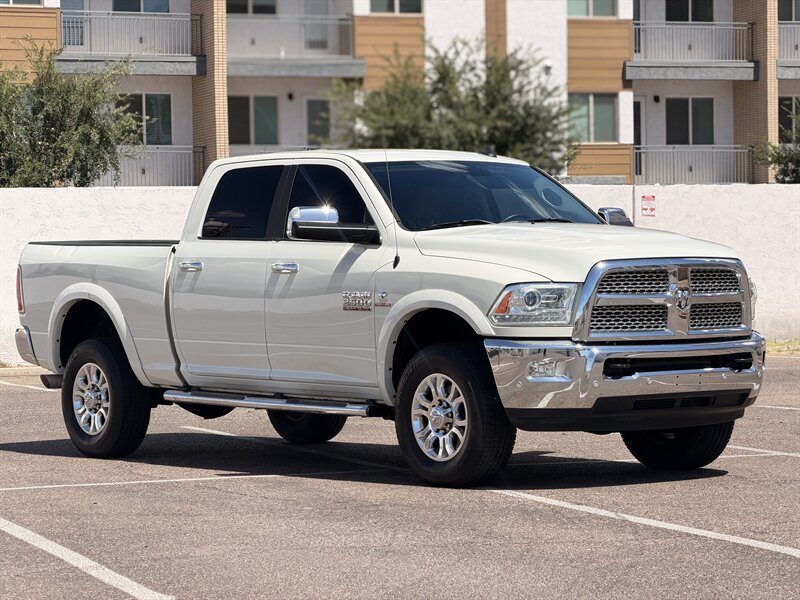 Used 2018 RAM 2500 Laramie AWD/4WD video 1