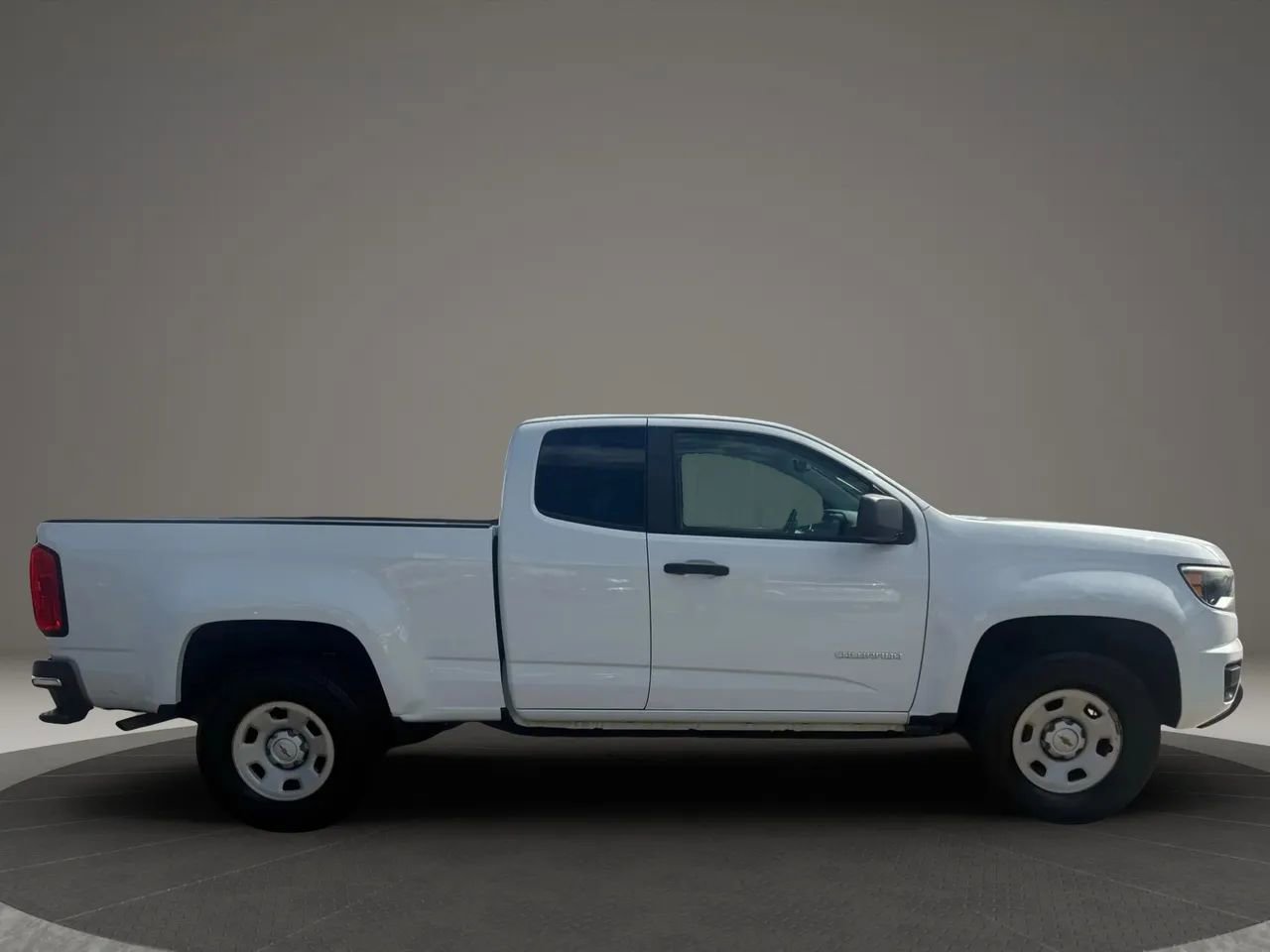 Used 2019 Chevrolet Colorado W/T w/ WT Convenience Package image 4