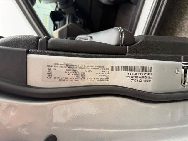 Certified 2023 Jeep Grand Cherokee Laredo AWD/4WD image 35