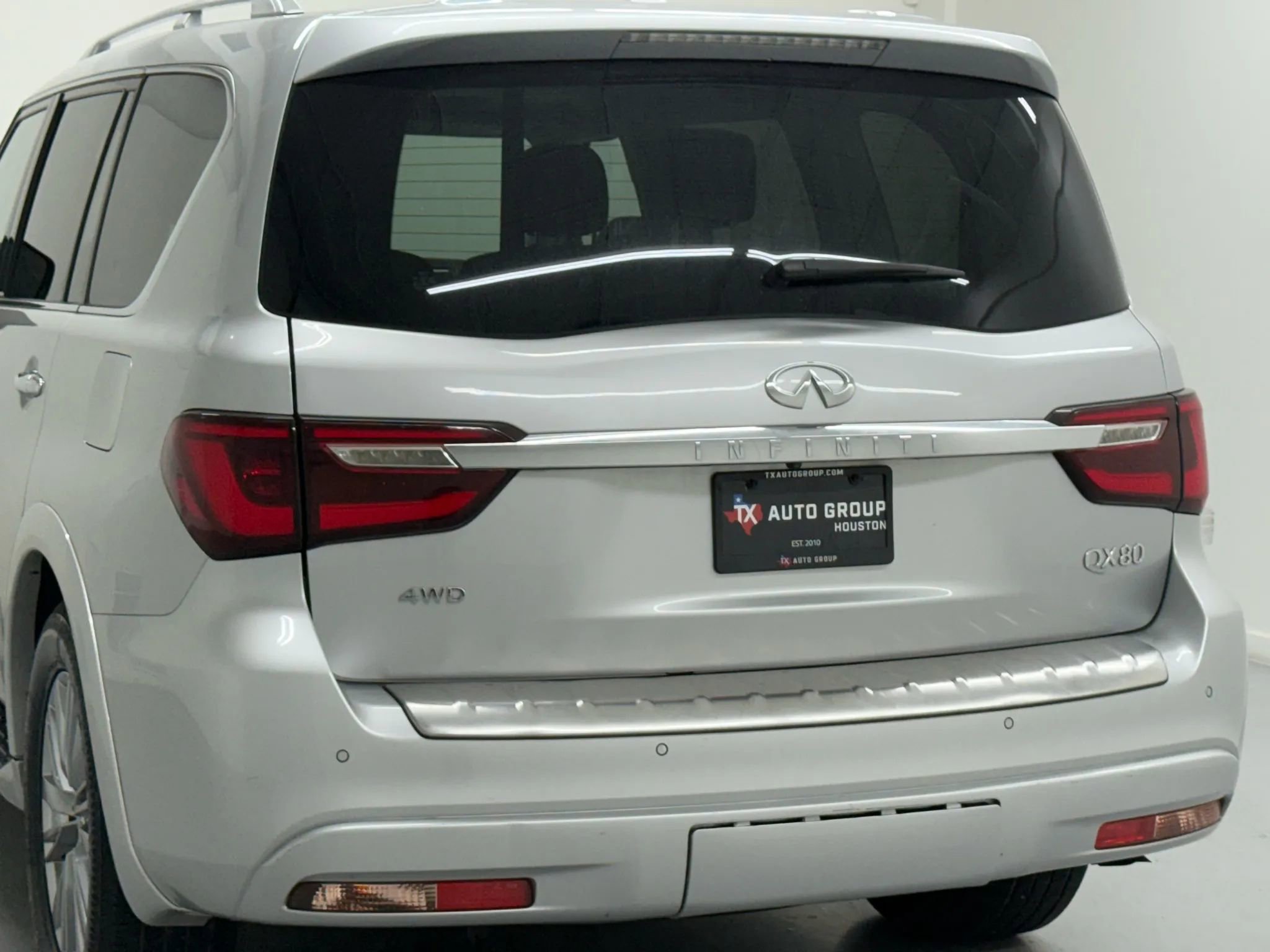 Used 2020 INFINITI QX80 Luxe w/ Proassist Package image 12