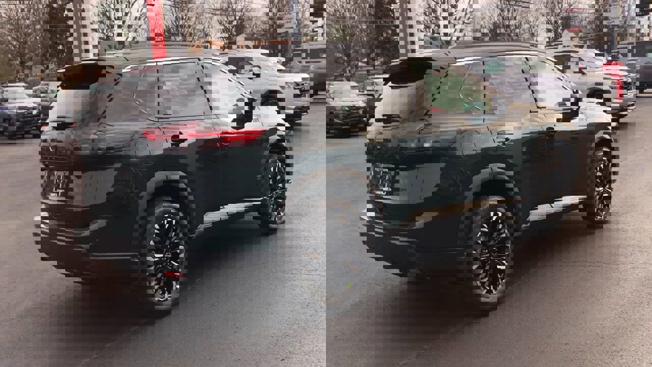 New 2026 Nissan Rogue Dark Armor image 8