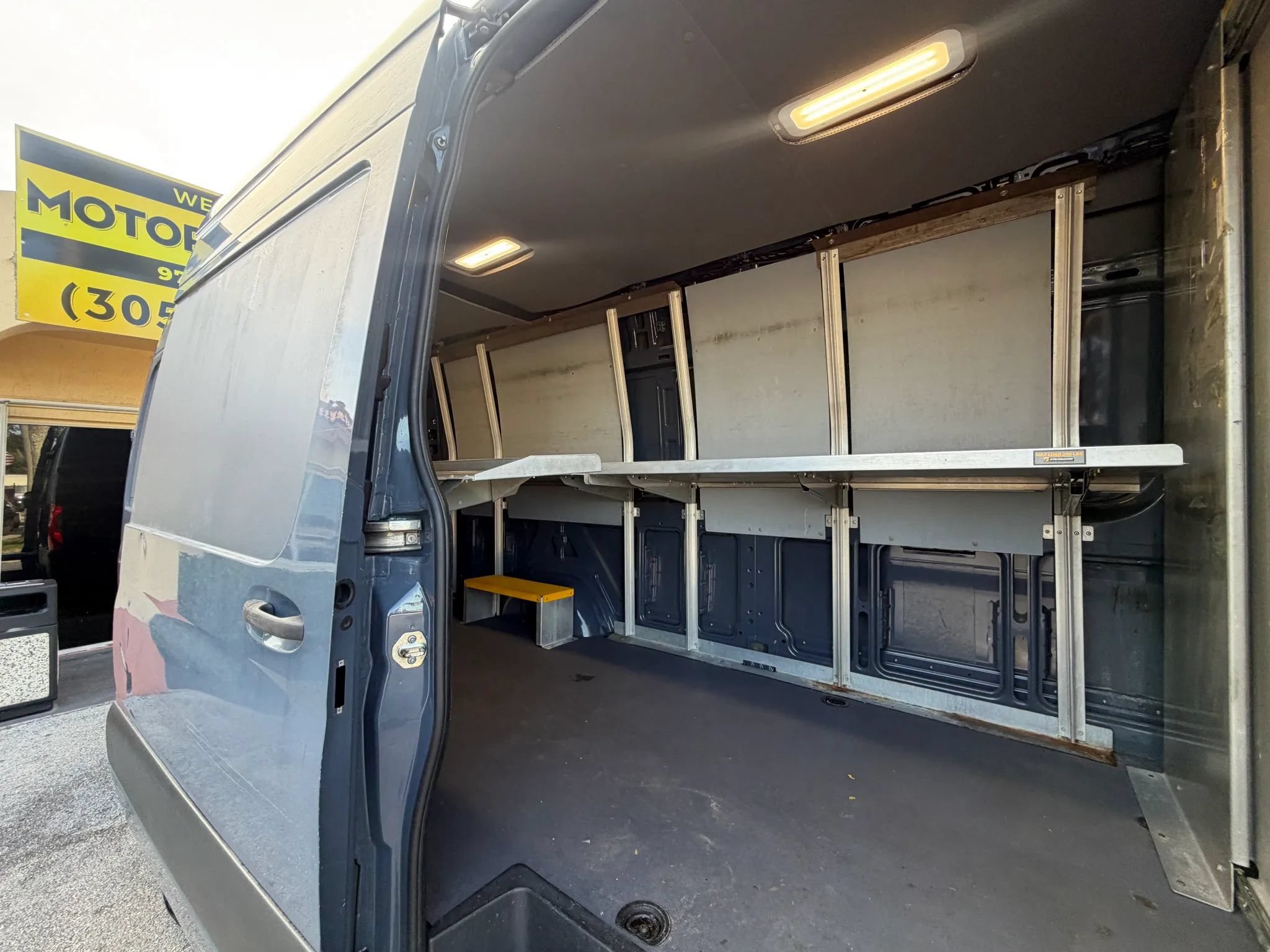 Used 2019 Mercedes-Benz Sprinter 170 image 9