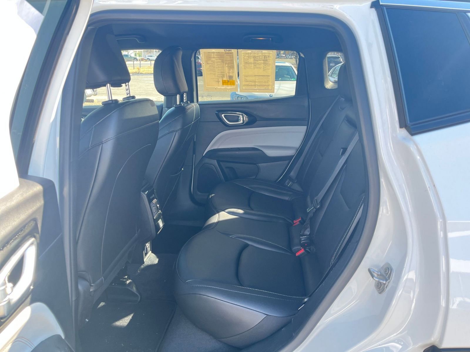 Used 2025 Jeep Compass Limited AWD/4WD image 25