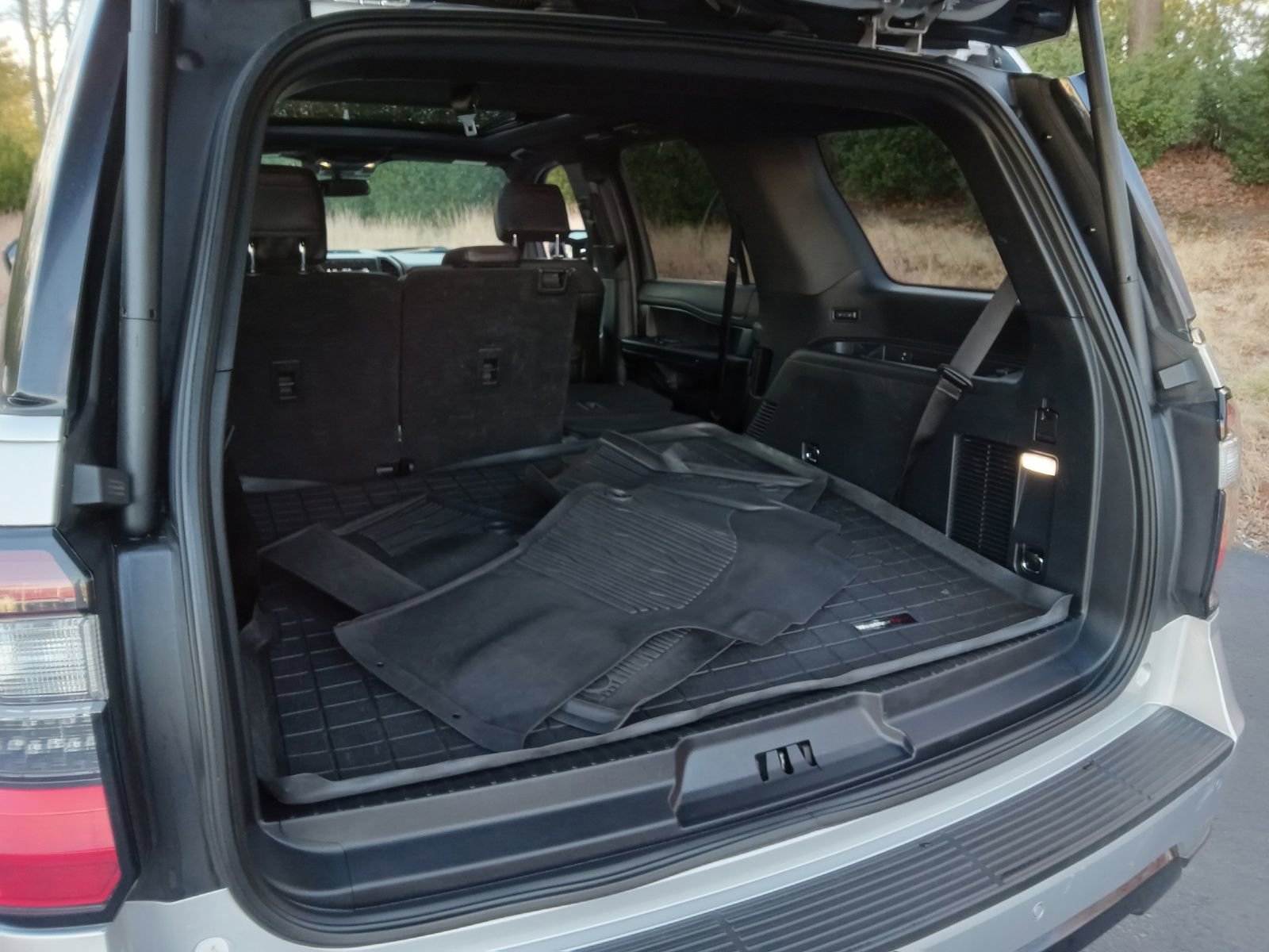 Used 2019 Ford Expedition Limited w/ Equipment Group 303A image 26