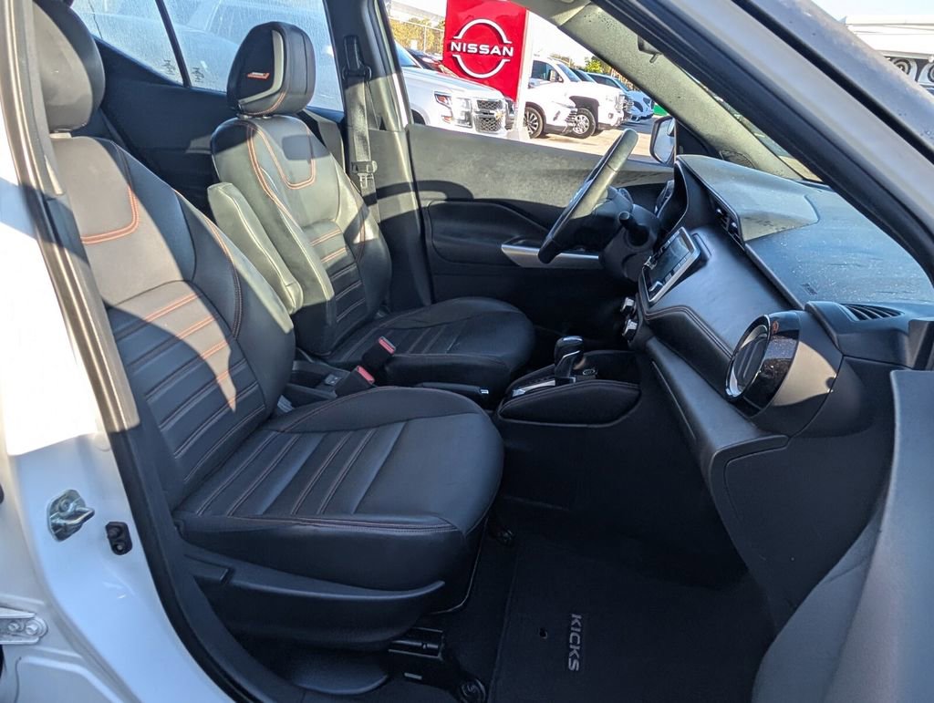 Used 2019 Nissan Kicks SR w/ SR Premium Package image 20