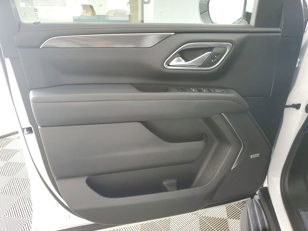 Used 2023 Chevrolet Suburban RST image 29